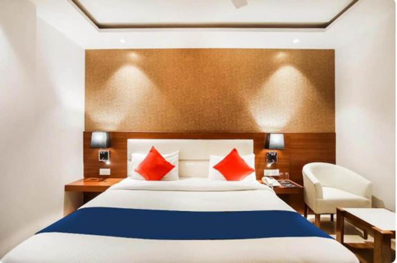 Hotel Royal Sky Luxury Near Delhi Airport Nova Deli Exterior foto